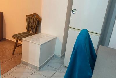 Garsonieră decomandată, mobilată în Central - 4