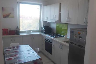 Apartament cu 2 camere semidecomandat în Dacia