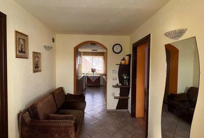Casă cu 3 camere cu Teren 1890 Mp în Vâlcele - 3