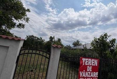 Teren de 2080 mp, în Central