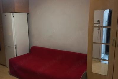 Apartament cu 3 camere semidecomandat în Drumul Taberei - 1