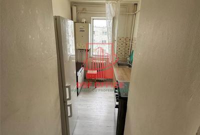 Apartament cu 2 camere semidecomandat în Mircea cel Bătrân - 2