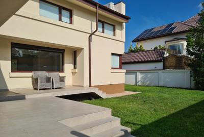 Casă individuală cu 6 camere cu Canalizare în Băneasa - 12