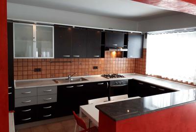 Casă cu 4 camere cu Teren 670 Mp în Gruiu - 3