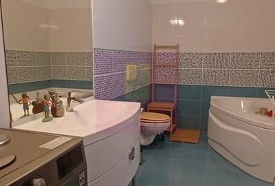 Casă cu 6 camere cu Teren 508 Mp în Central