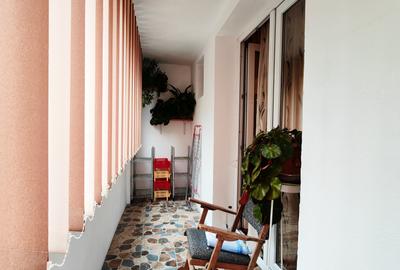Apartament cu 3 camere semidecomandat în Titan - 12