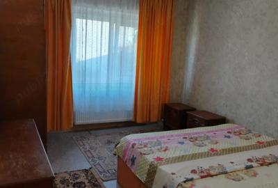 Apartament cu 4 camere decomandat în Cumpăna