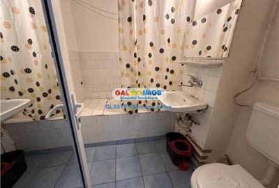 Apartament cu 2 camere decomandat în 9 Mai - 4
