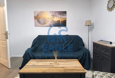 Apartament cu 2 camere semidecomandat, mobilat în Tomis Nord