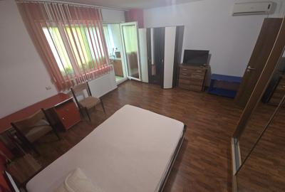 Apartament cu 2 camere decomandat în Central - 6