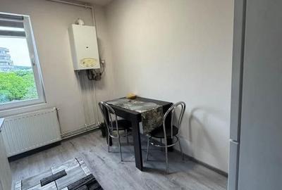 Apartament cu 2 camere decomandat în Tudor Vladimirescu - 2