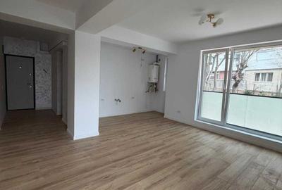 Apartament cu 3 camere decomandat în Central - 3