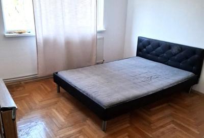 Apartament cu 3 camere decomandat în Unirii Sud