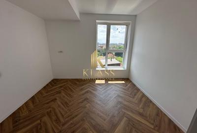 Apartament cu 3 camere semidecomandat în Dacia