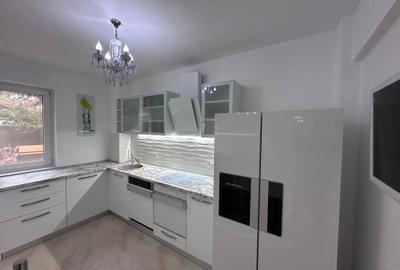 Duplex cu 5 camere cu Teren 277 Mp în Central - 26