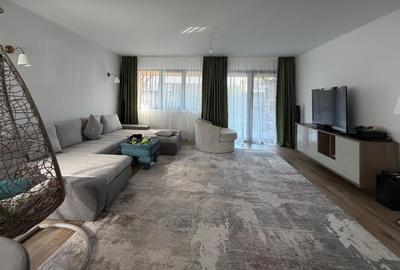 Casă individuală cu 4 camere cu Teren 278.0299987793 Mp în Odăi