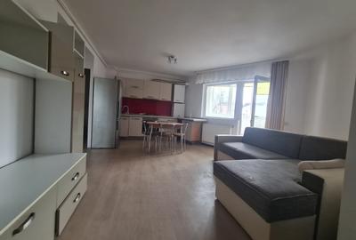 Apartament cu 2 camere în Tractorul