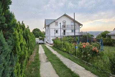 Casă cu 6 camere în Fălticeni - 3