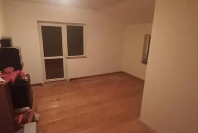 Casă cu 3 camere cu Teren 938 Mp în Gruiu - 9