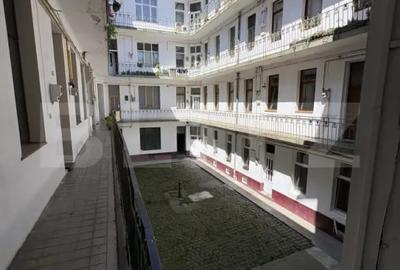 Garsonieră decomandată în Horea