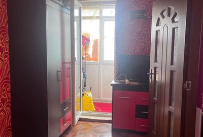 Apartament cu 2 camere nedecomandat în Micro 6 - 5