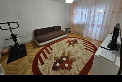 Apartament cu 4 camere decomandat în Eremia - 4