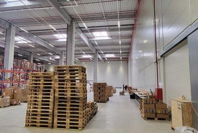 Spațiu comercial, de 1,710 mp, în Vest - 2
