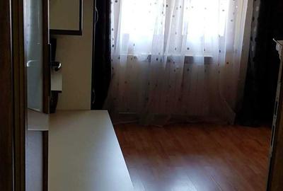 Apartament cu 3 camere decomandat în Exterior Vest - 3