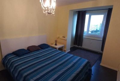 Apartament cu 2 camere semidecomandat, mobilat în Titan