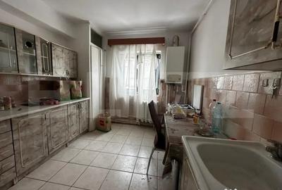 Apartament cu 2 camere decomandat, mobilat în Zlatna - 1