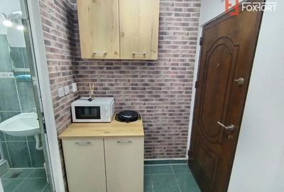 Garsonieră decomandată în Soarelui