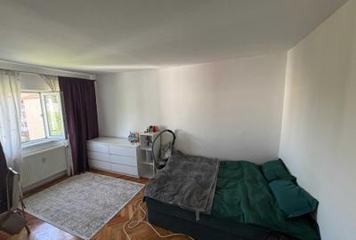Apartament cu 2 camere semidecomandat în Spitalul Județean - 1