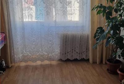 Apartament cu 3 camere decomandat în Central - 2