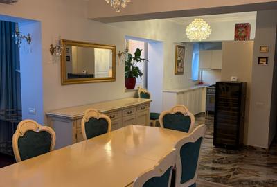 Apartament cu 3 camere semidecomandat în Dorobanți
