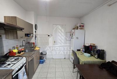 Apartament cu 4 camere decomandat, mobilat în Lipovei - 8