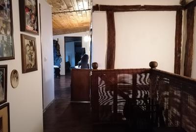 Casă cu 4 camere cu Teren 253 Mp în Central - 4