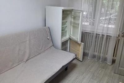 Garsonieră semidecomandată în P-ța Alba Iulia - 1