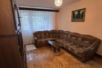 Apartament cu 3 camere în Brazda lui Novac