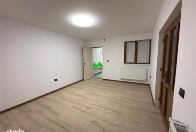 Spațiu comercial, de 60 mp, în Central
