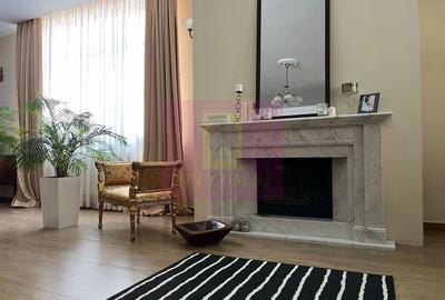 Casă individuală cu 6 camere cu Canalizare în Pipera