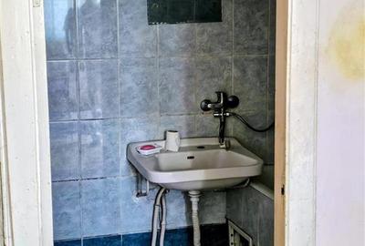 Casă individuală cu 2 camere cu Canalizare în Central - 16