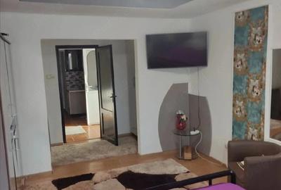 Apartament cu 2 camere decomandat în Narcisa - 1