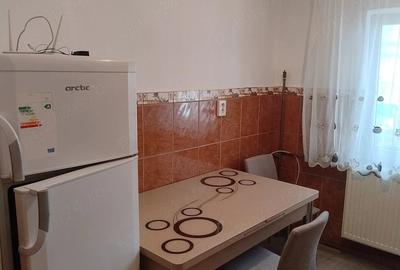 Garsonieră decomandată în Decebal