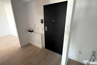 Apartament cu 2 camere decomandat în Est