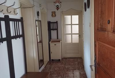 Apartament cu 3 camere decomandat în Central - 4