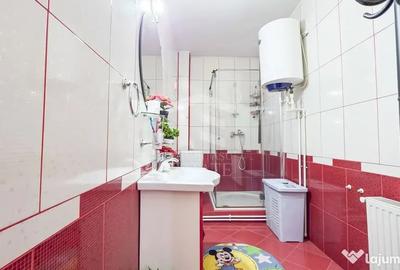 Casă cu 5 camere cu Teren 517 Mp în Chitila