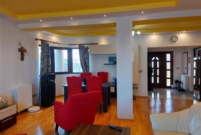 Casă individuală cu 5 camere cu Canalizare în Livada - 2