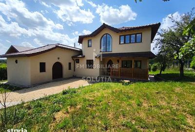 Casă cu 3 camere cu Teren 1100 Mp în Central - 5