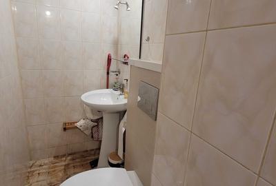 Apartament cu 3 camere decomandat în Central - 3