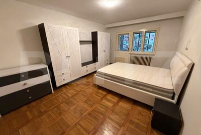 Apartament cu 3 camere semidecomandat, mobilat în Mănăștur